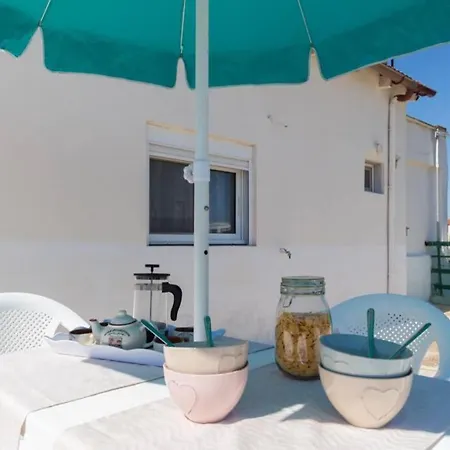 Apartamento Cozy Rooftop Close To The Beach *